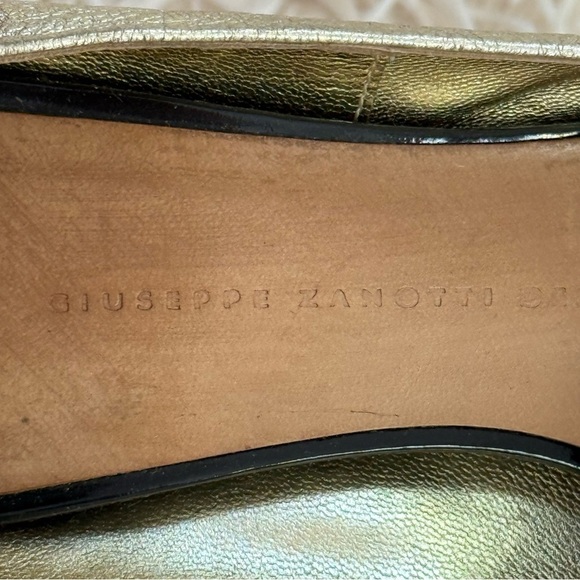 Giuseppe Zanotti Peep Toe Gold Black Patent leather Stiletto Pump SZ 37.5 B sexy - Picture 11 of 13